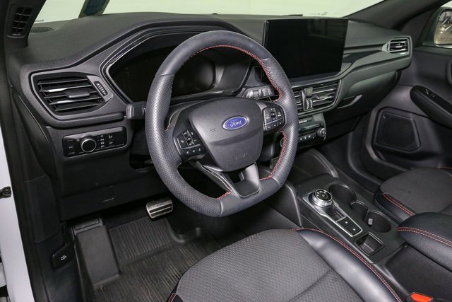 Used 2023 Ford Escape ST-Line w/ Tech Pack #1 image 22