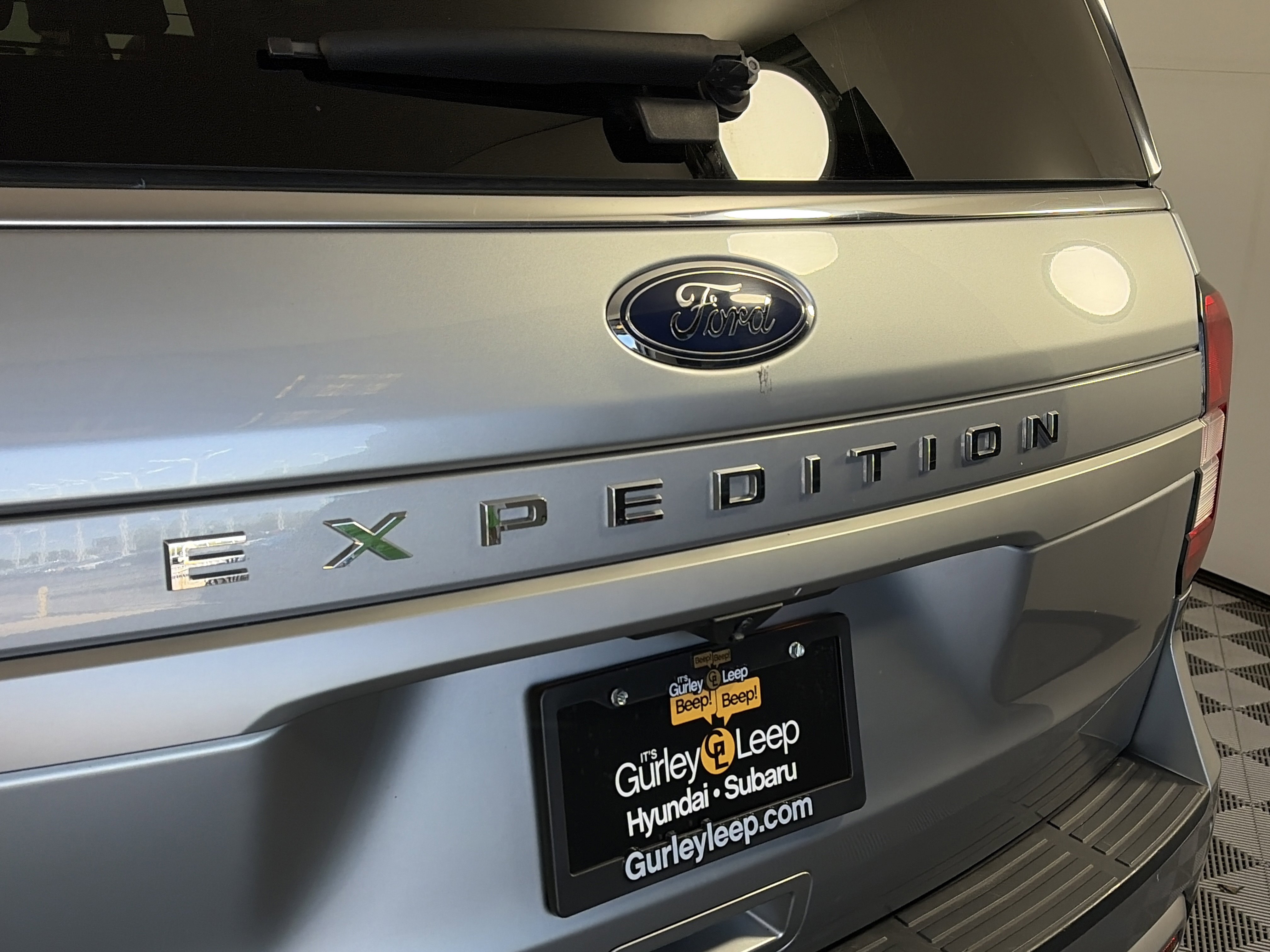 Used 2024 Ford Expedition XLT AWD/4WD image 19