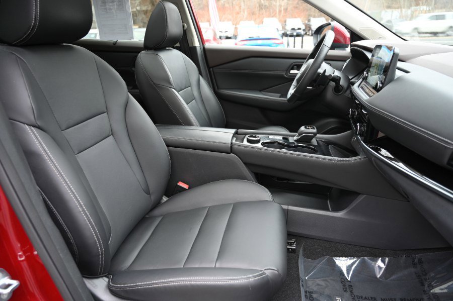 Used 2023 Nissan Rogue SL w/ SL Premium Package image 20