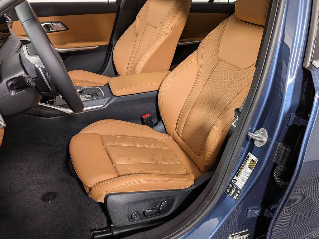 New 2026 BMW 330i xDrive Sedan w/ Premium Package AWD/4WD image 12