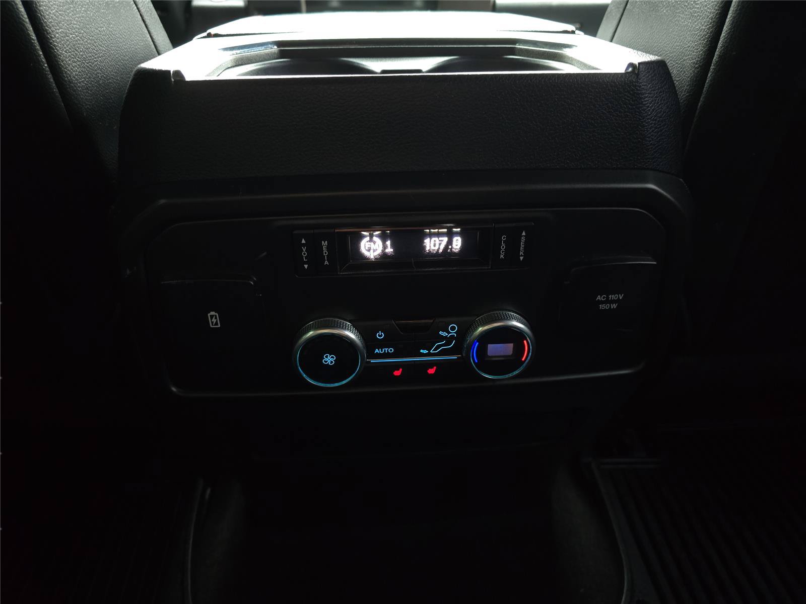 Used 2019 Ford Expedition Max Limited w/ Equipment Group 303A RWD image 21