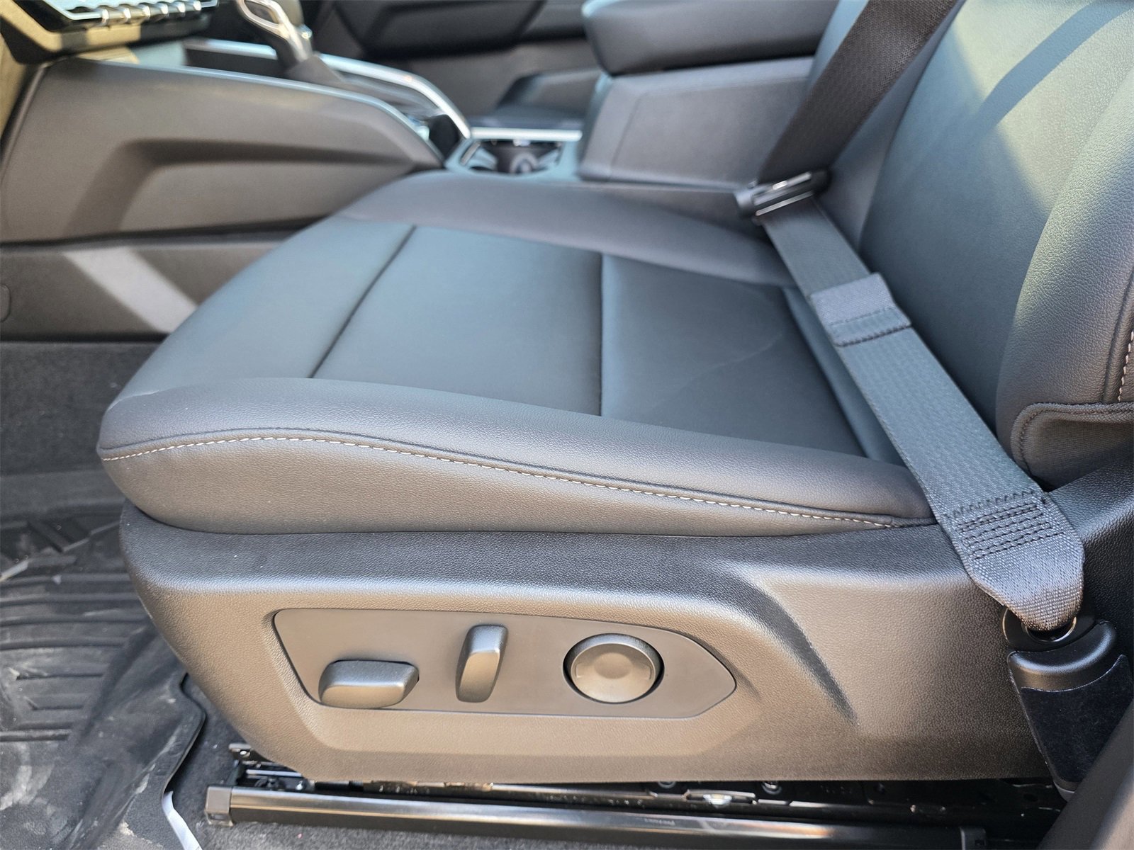 New 2026 Chevrolet Colorado LT w/ LT Convenience Package image 12