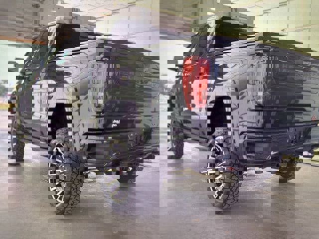 Used 2023 GMC Sierra 1500 AT4 w/ AT4 Premium Package AWD/4WD image 10