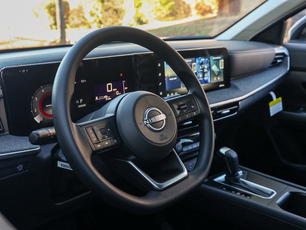 New 2026 Nissan Kicks SV image 14