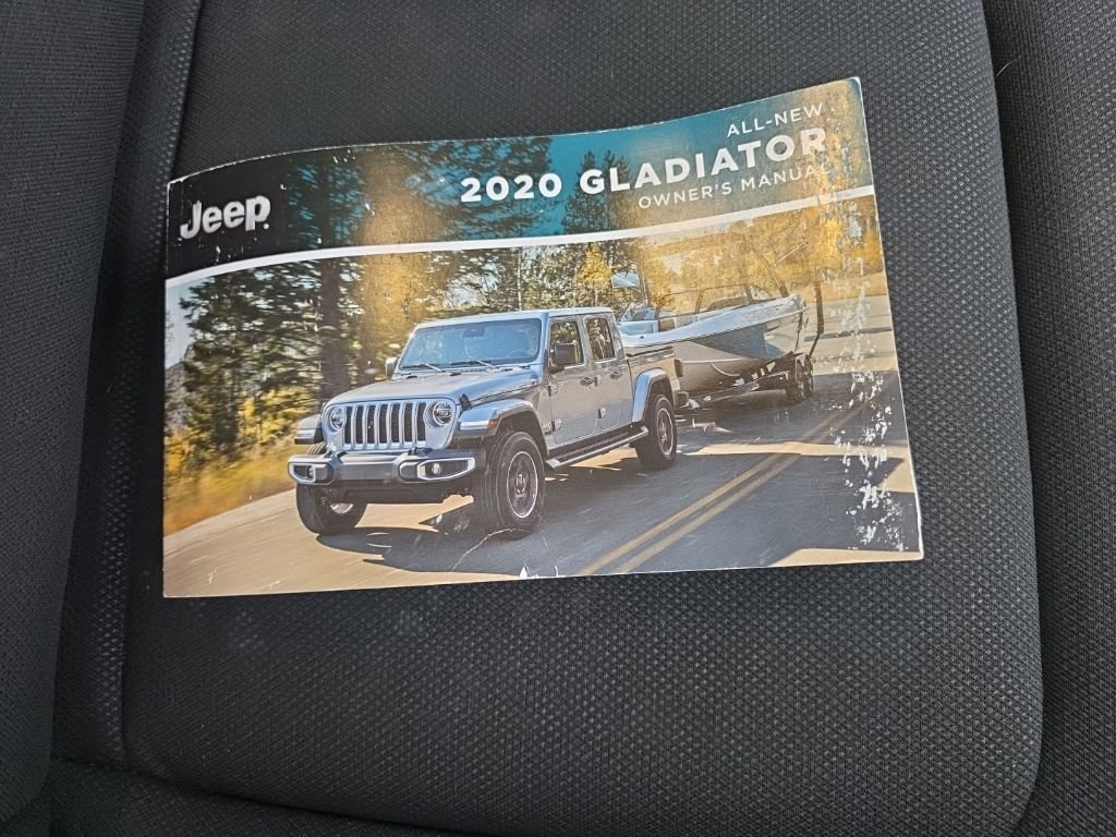 Used 2020 Jeep Gladiator Sport image 41