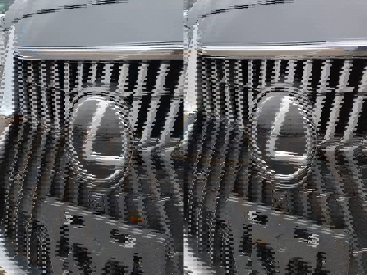 Used 2024 Lexus ES 300h Ultra Luxury image 11