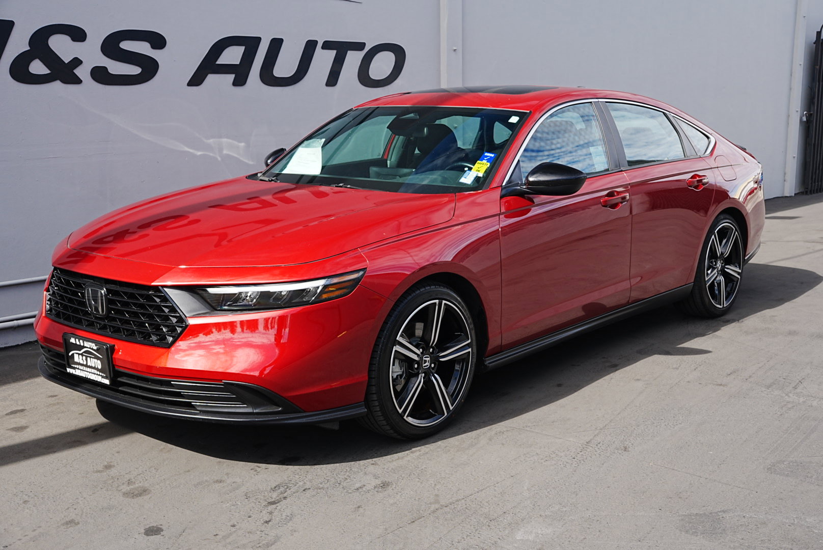 Used 2024 Honda Accord Sport image 7