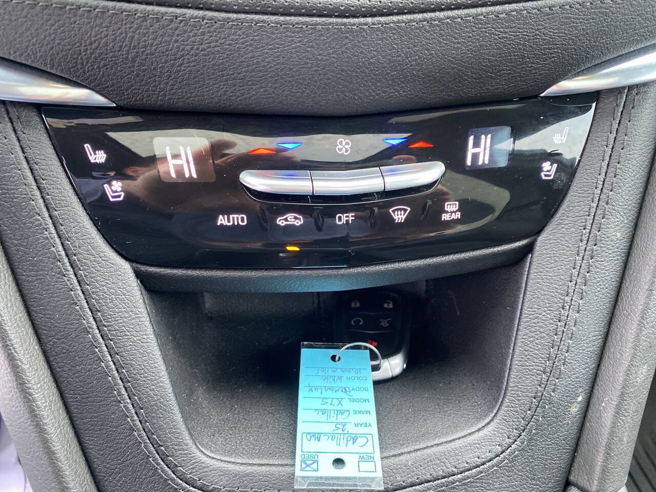 Used 2025 Cadillac XT5 Premium Luxury image 32