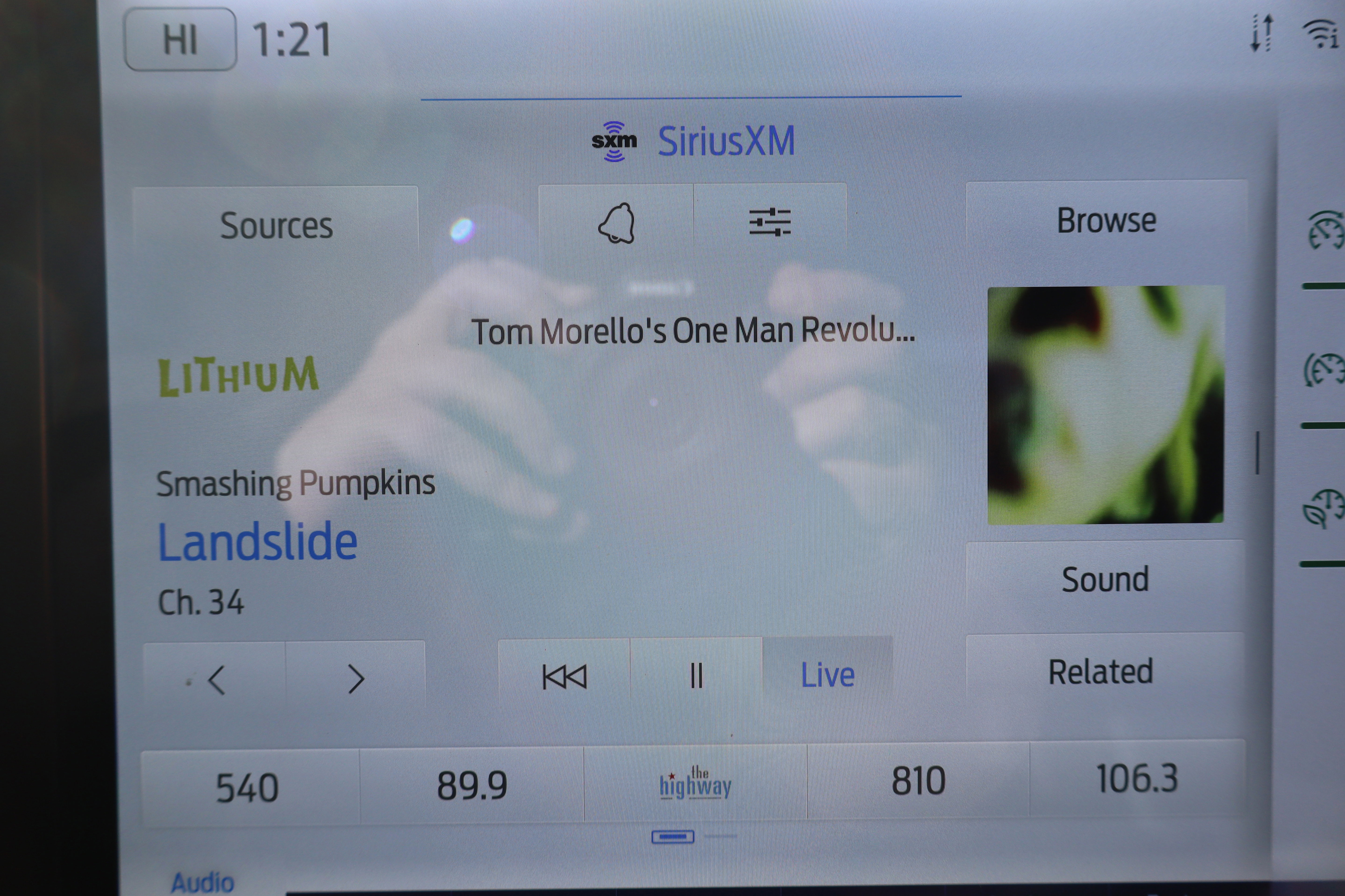 Used 2023 Ford F150 Lariat w/ Max Trailer Tow Package image 19