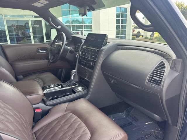 Used 2024 Nissan Armada Platinum w/ Captain's Chairs Package RWD image 14