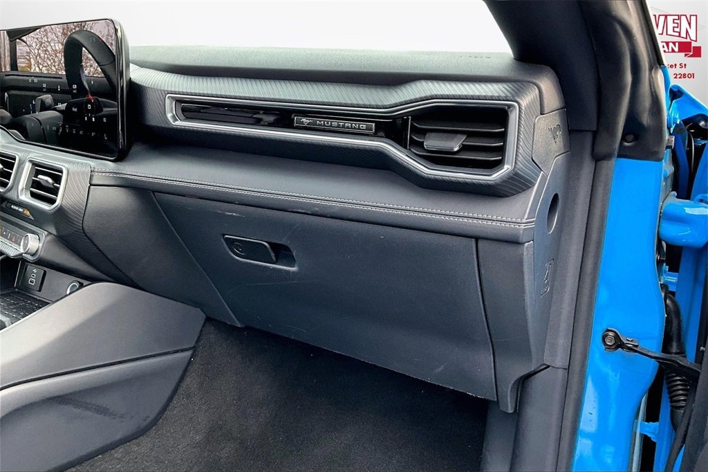 Used 2024 Ford Mustang Premium image 24