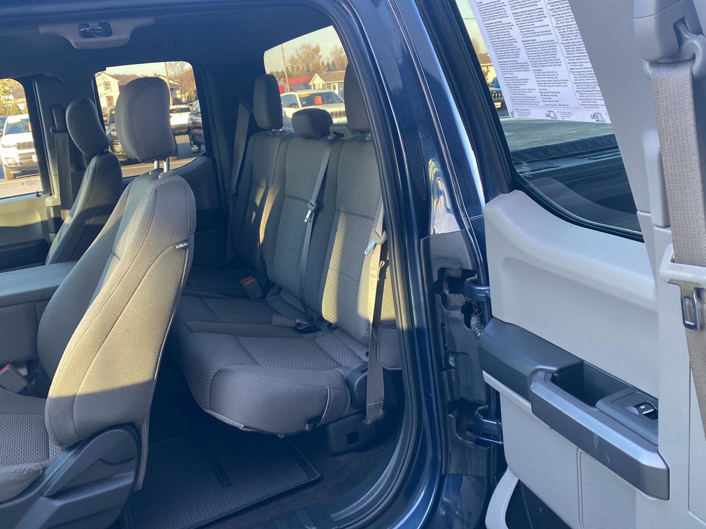 Used 2020 Ford F150 XLT image 9