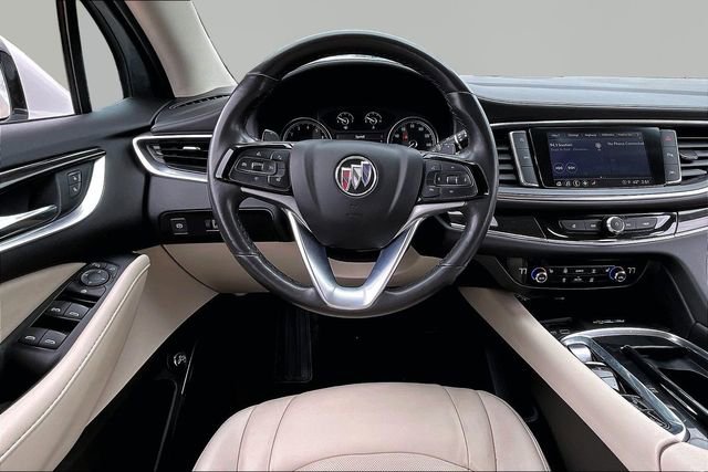 Used 2023 Buick Enclave Essence w/ Sport Touring Edition AWD/4WD image 8