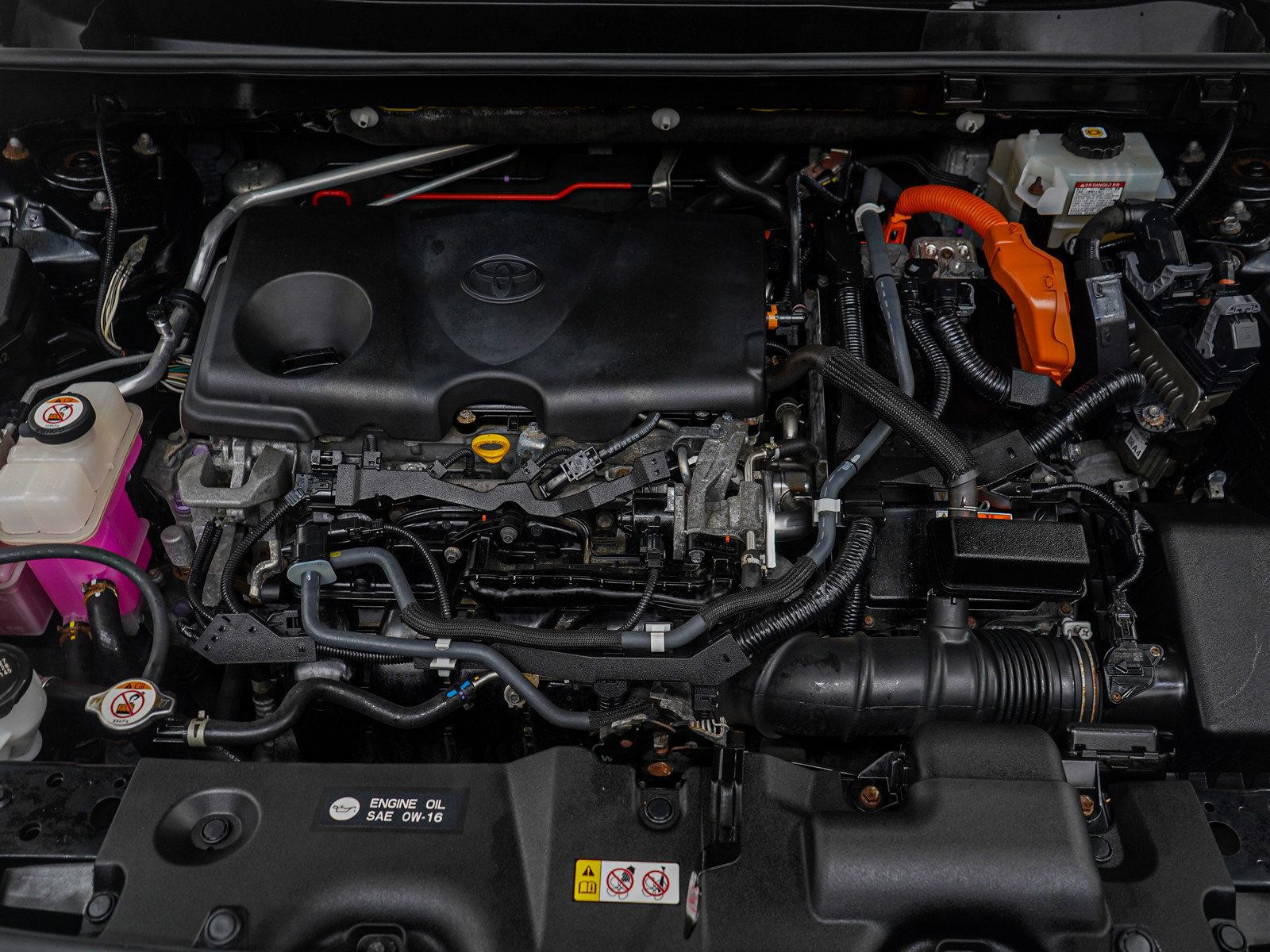 Used 2020 Toyota RAV4 XLE w/ Convenience Package image 31