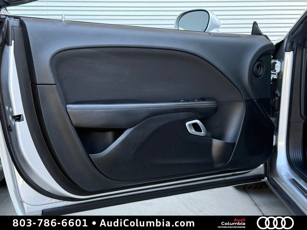 Used 2021 Dodge Challenger SXT w/ Blacktop Package image 18