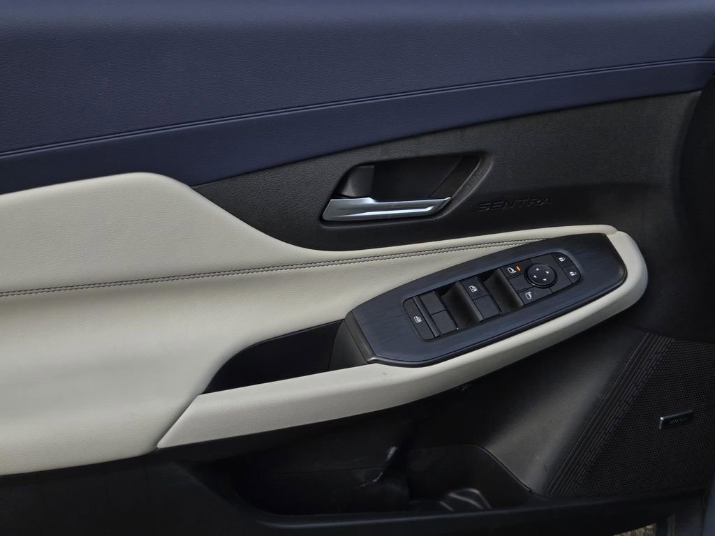 New 2026 Nissan Sentra SL w/ Floor Mat Package FWD image 17