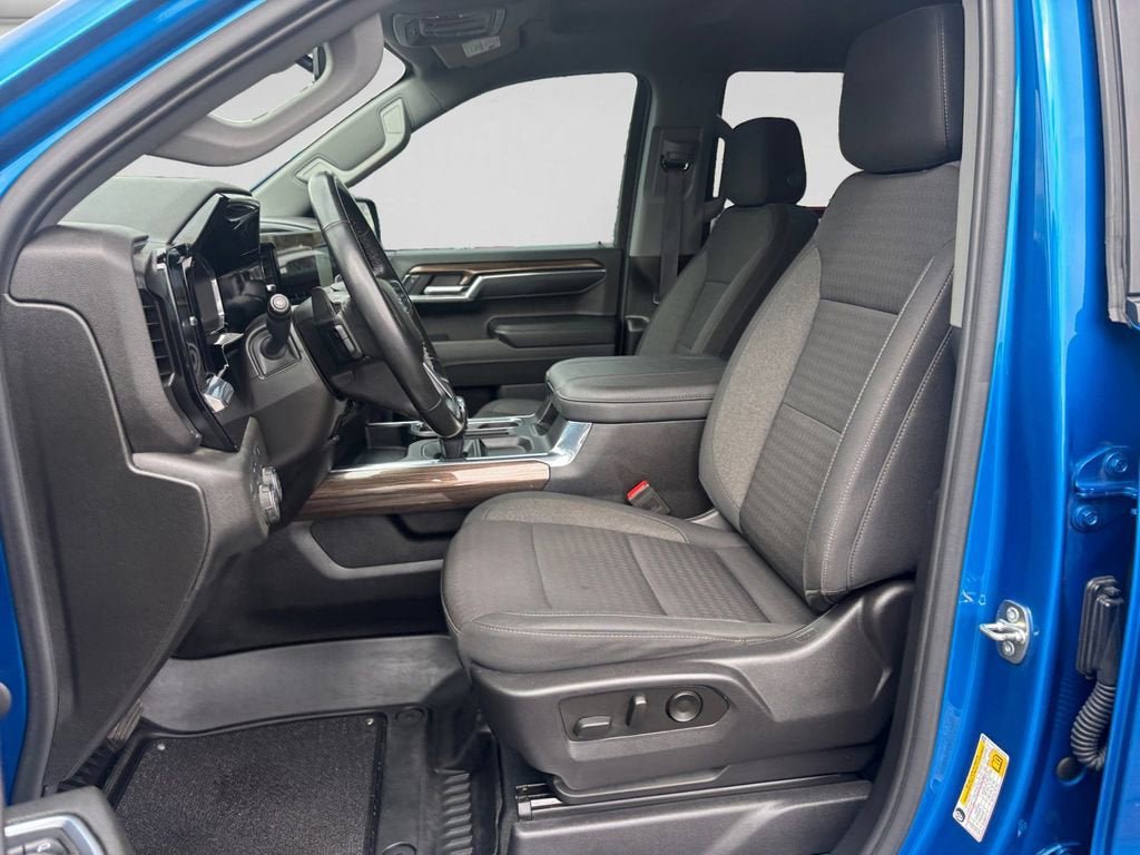 Used 2024 Chevrolet Silverado 1500 RST image 10