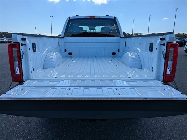 New 2026 Ford F250 4x4 Crew Cab Super Duty image 27