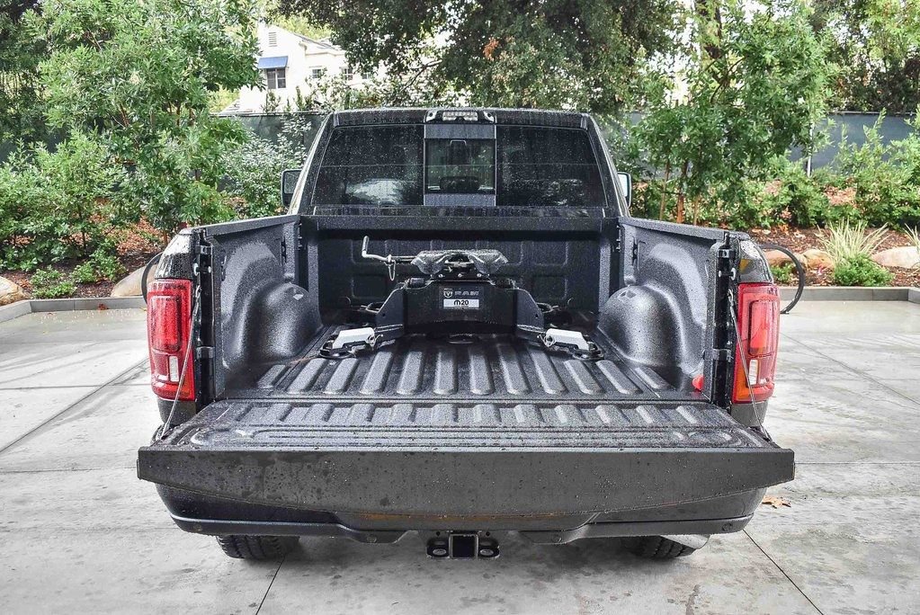 New 2026 RAM 3500 Limited image 27