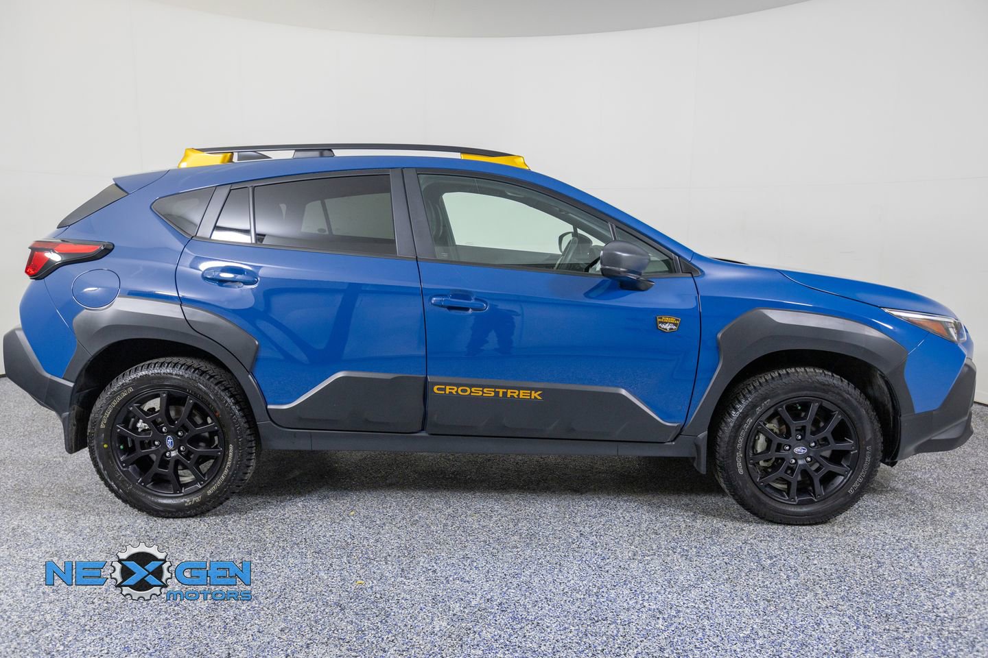 Used 2024 Subaru Crosstrek 2.5i Wilderness AWD/4WD image 8
