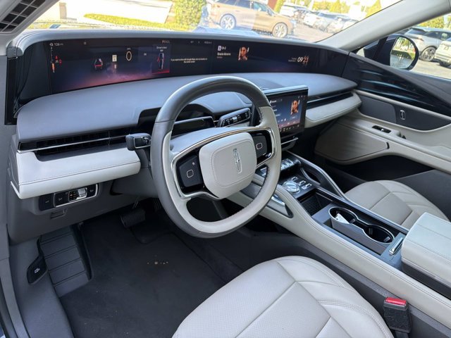 Certified 2024 Lincoln Nautilus Premier AWD/4WD image 16