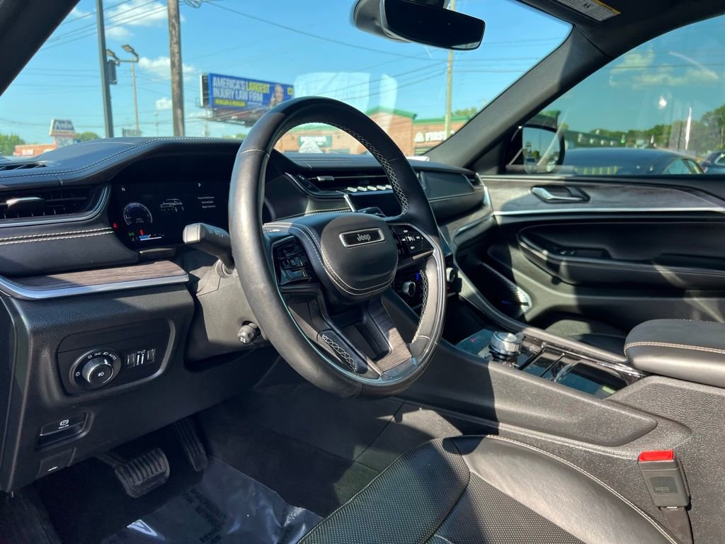 Used 2022 Jeep Grand Cherokee L Overland image 53