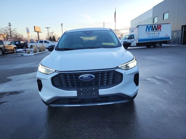 Used 2023 Ford Escape Active image 9