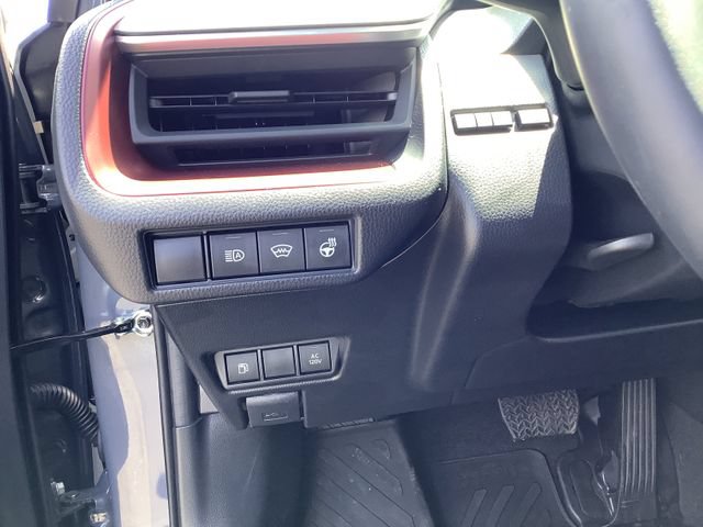 Used 2026 Toyota Prius Plug-In Hybrid FWD image 14