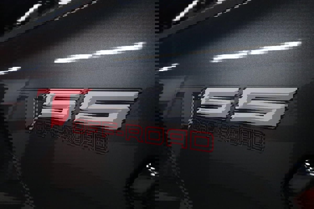 Used 2023 Toyota Tundra SR5 image 32