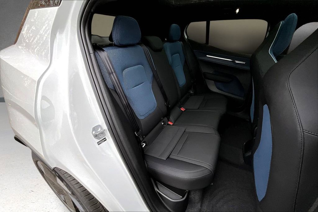 New 2026 Volvo EX30 Ultra w/ Climate Package AWD/4WD image 9
