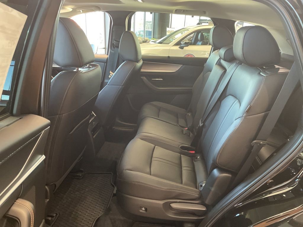 New 2026 MAZDA CX-90 3.3 Turbo w/ Preferred Package image 13