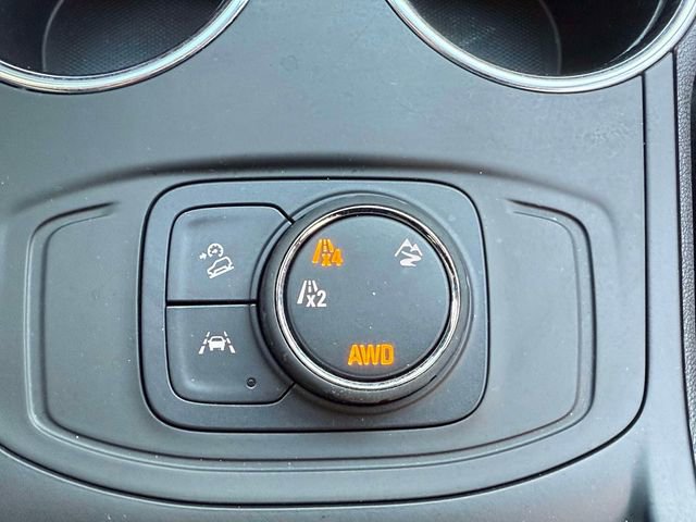 Certified 2024 GMC Terrain SLE image 22