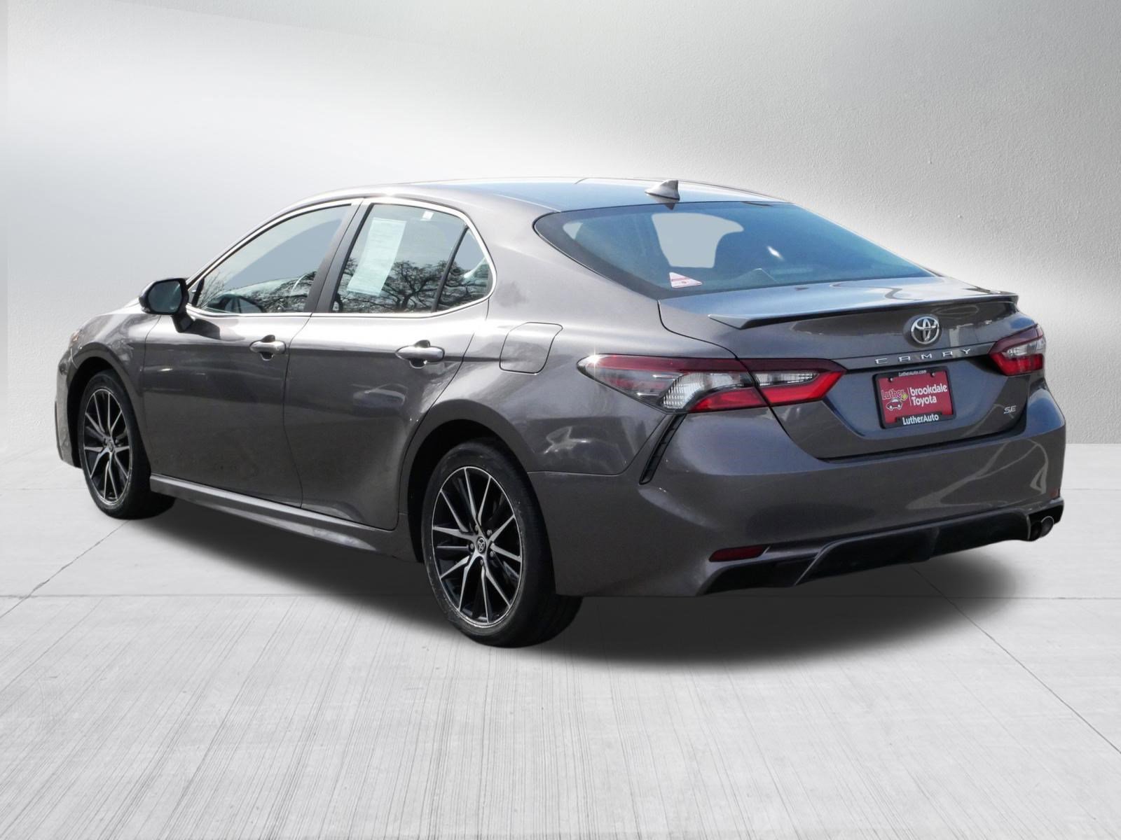 Certified 2024 Toyota Camry SE FWD image 5