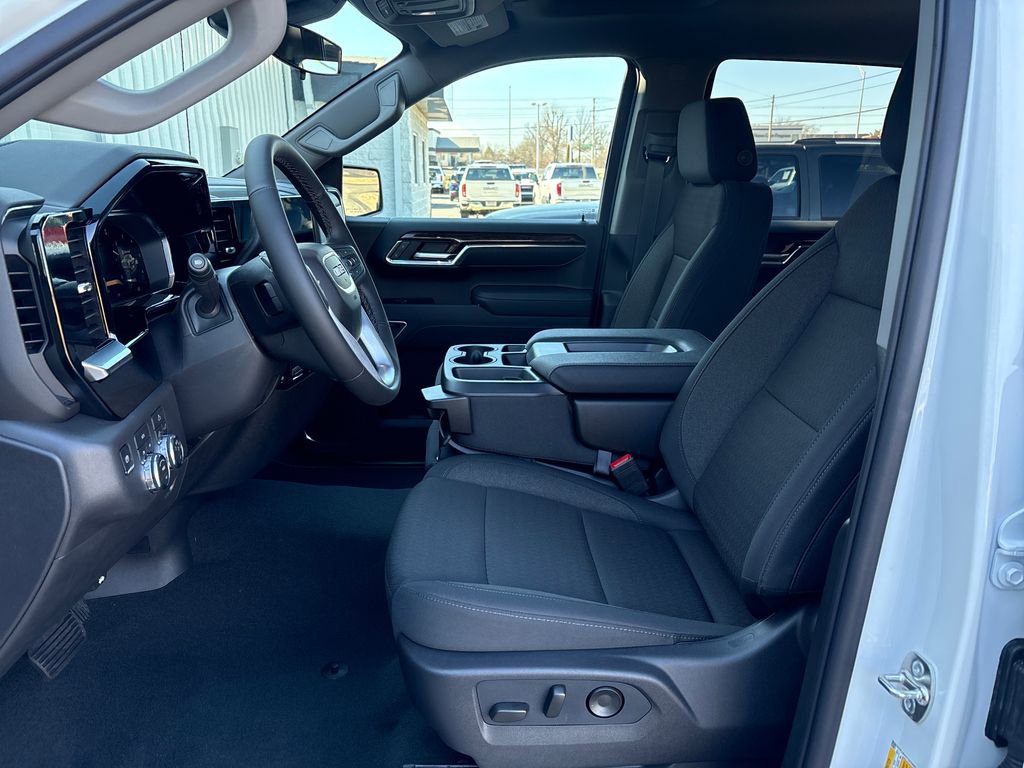 New 2026 GMC Sierra 1500 Elevation image 14