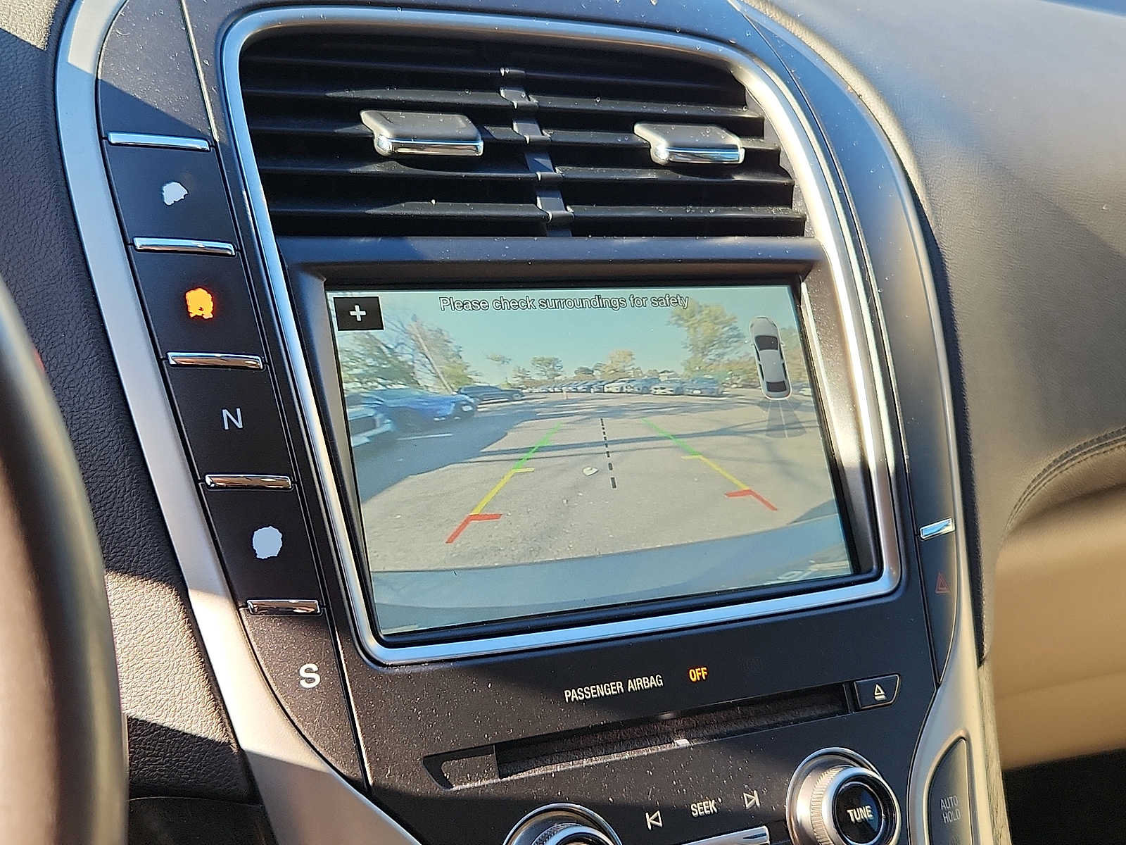 Used 2016 Lincoln MKX Reserve AWD/4WD image 15