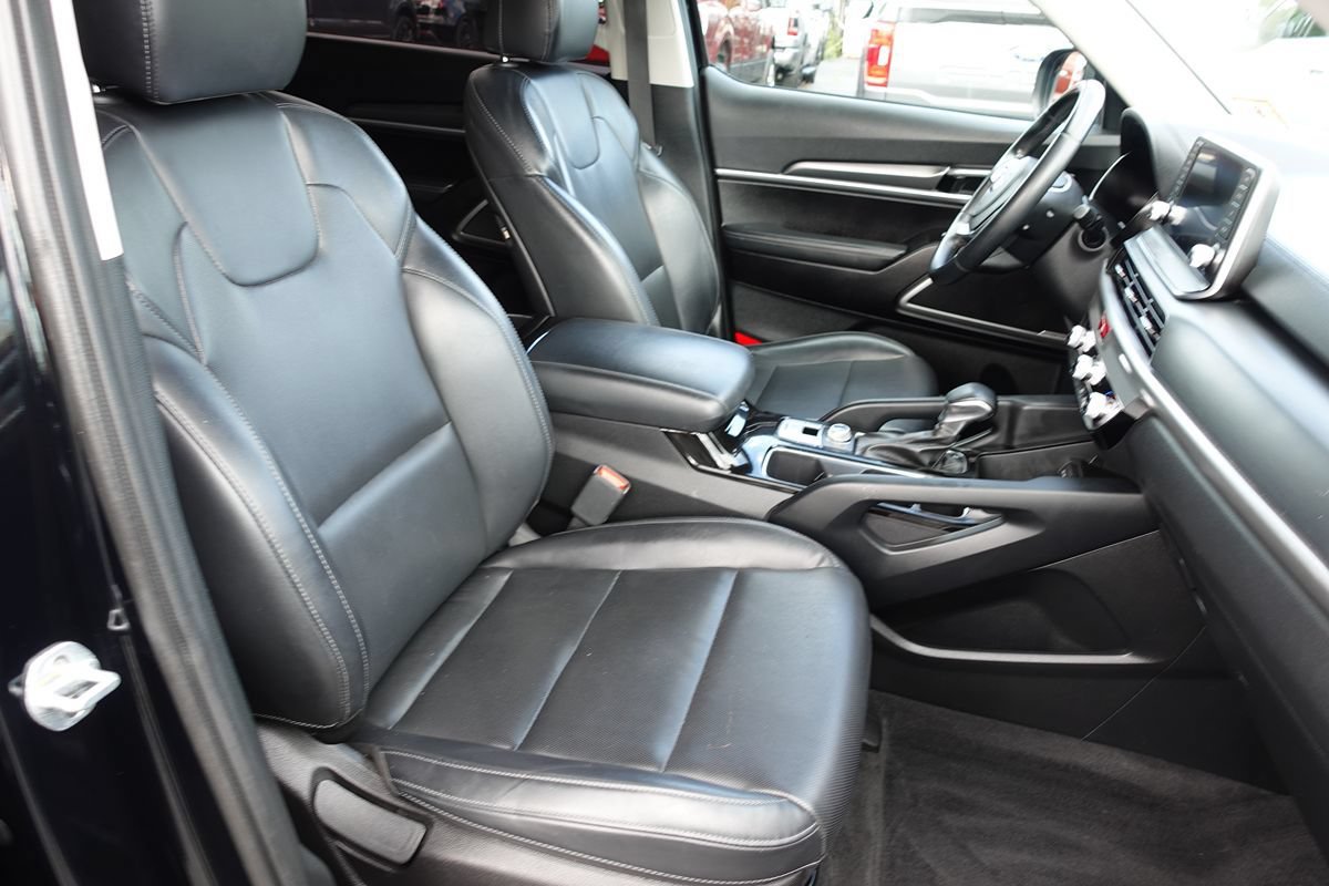 Used 2020 Kia Telluride LX AWD/4WD image 37