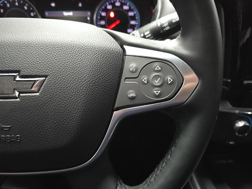 Used 2023 Chevrolet Traverse RS image 20