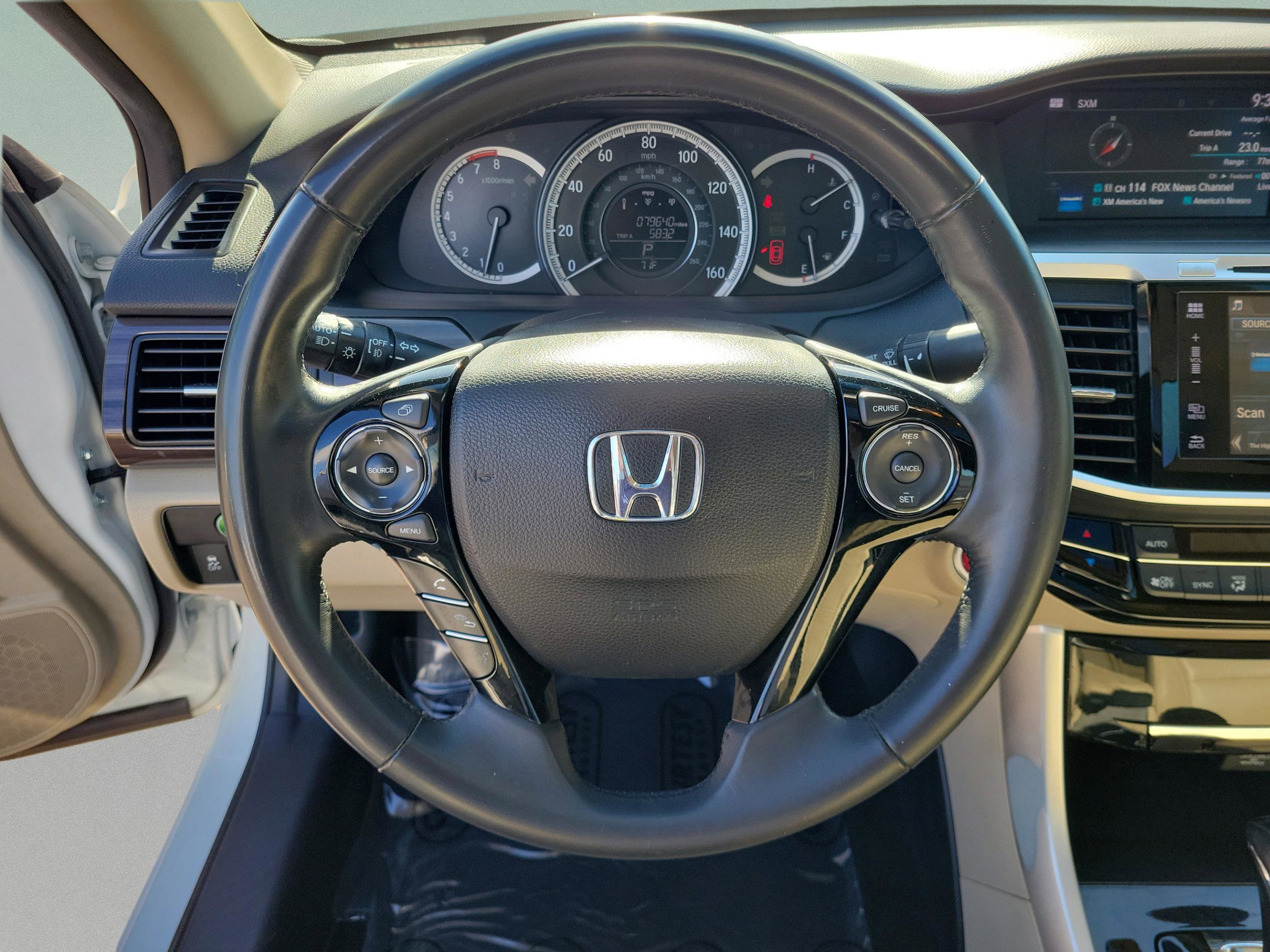 Used 2016 Honda Accord EX-L image 19
