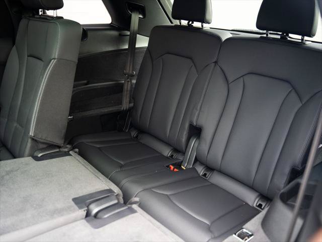 Certified 2025 Audi Q7 2.0T Premium Plus w/ Premium Plus Package AWD/4WD image 19