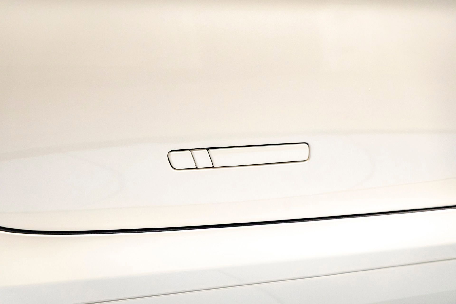 Used 2011 Mercedes-Benz SLS AMG Coupe image 33