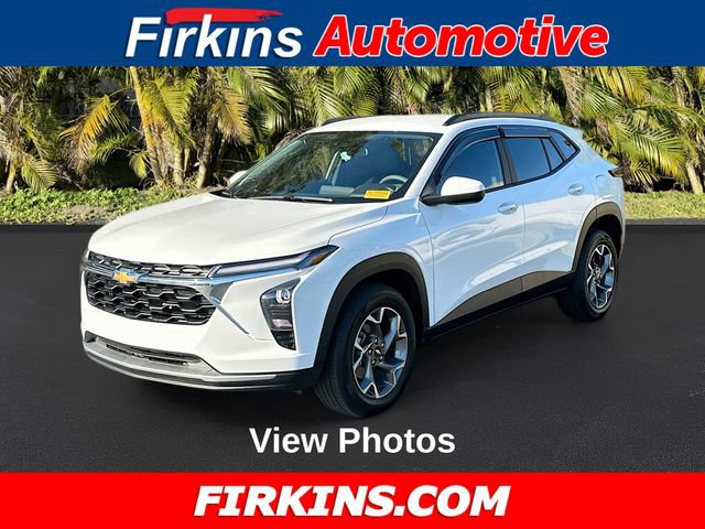 Used 2025 Chevrolet Trax LT