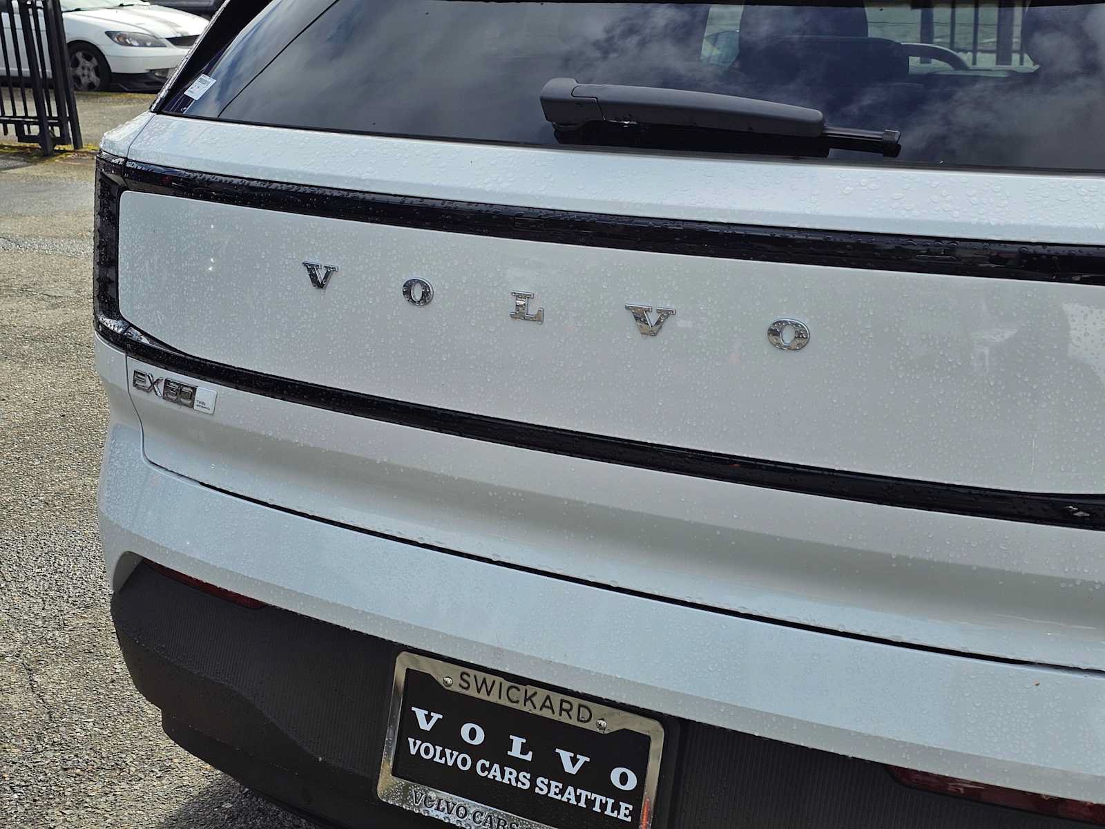 New 2025 Volvo EX30 Ultra w/ Protection Package Premier AWD/4WD image 14