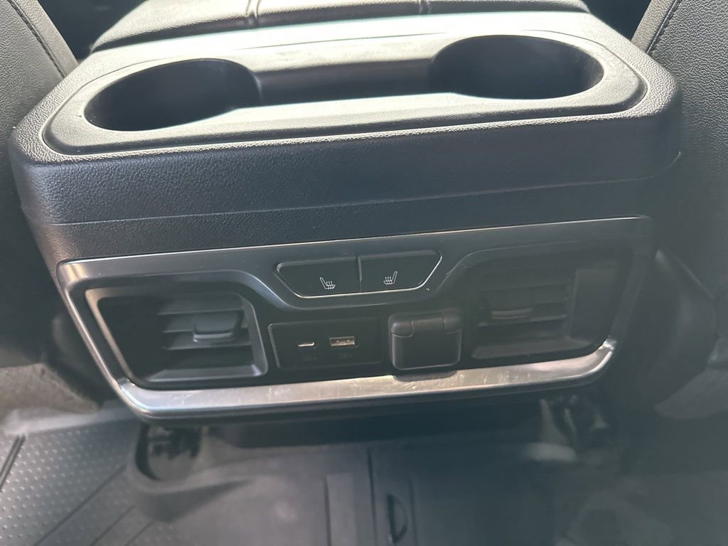 Used 2020 Chevrolet Silverado 2500 LTZ w/ LTZ Convenience Package image 10