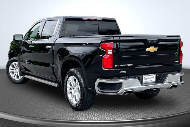 Used 2024 Chevrolet Silverado 1500 LTZ w/ LTZ Premium Package AWD/4WD image 4