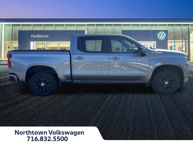 Used 2022 Chevrolet Silverado 1500 RST image 2