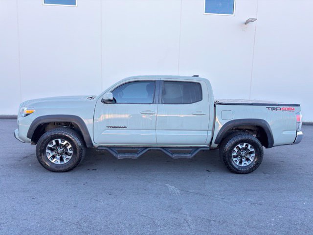 Used 2023 Toyota Tacoma TRD Off-Road AWD/4WD image 10