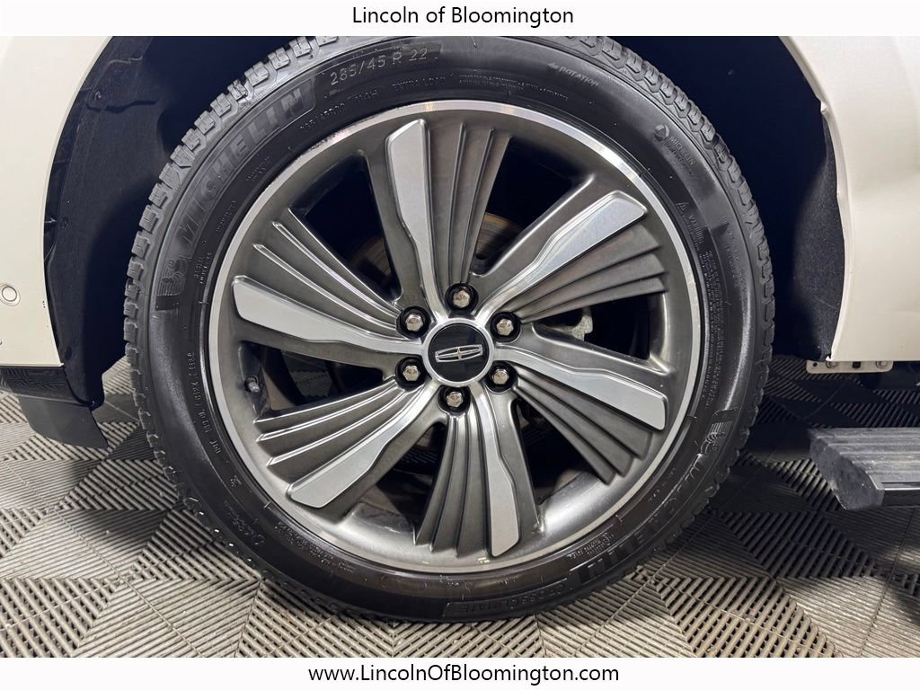 Certified 2019 Lincoln Navigator Reserve AWD/4WD image 25