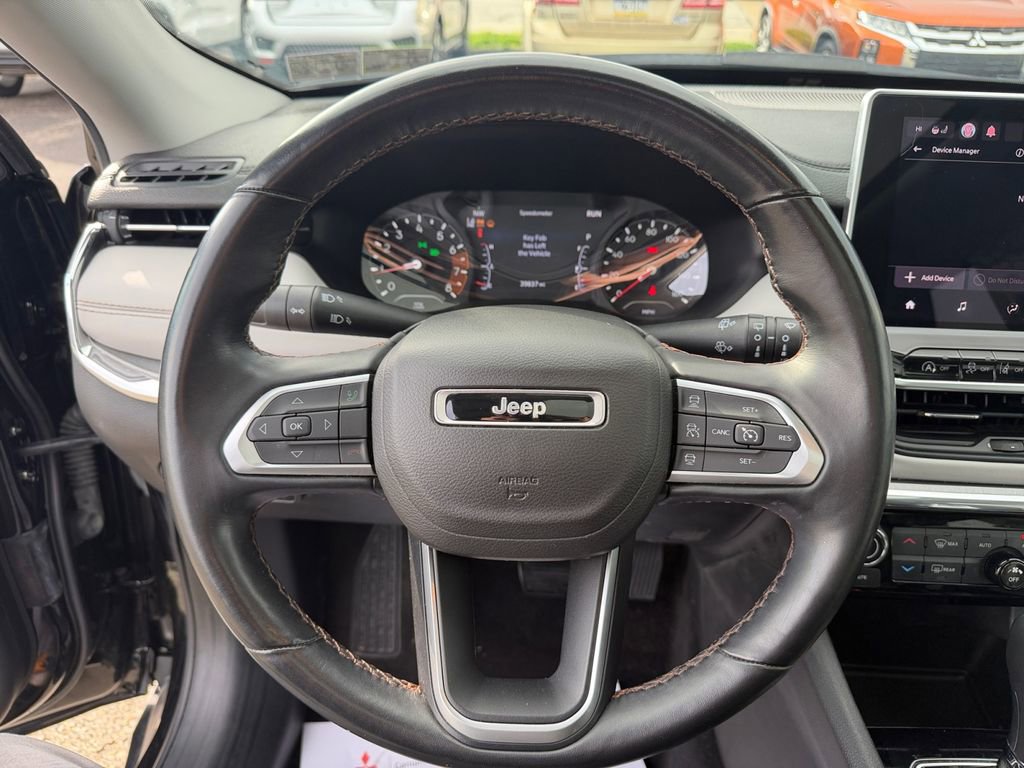 Used 2022 Jeep Compass Limited w/ Sun and Sound Group image 15