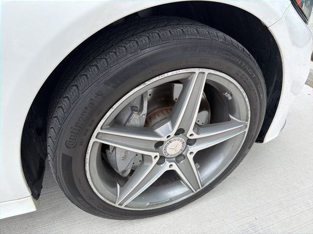 Used 2015 Mercedes-Benz C 300 4MATIC Sedan image 21