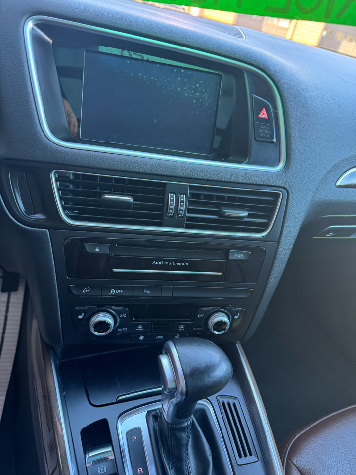 Used 2017 Audi Q5 2.0T Premium image 10